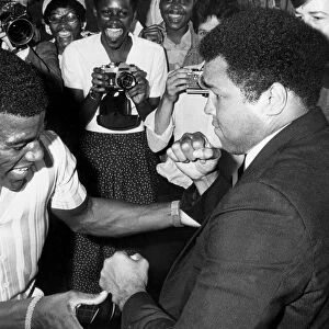 Boxing legend Muhammad Ali visited Coventry and was greeted by astonishing scenes of