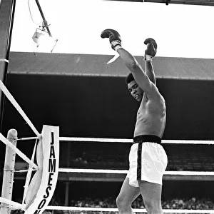 Boxing match between Muhammad Ali and Al "Blue"Lewis held on at Croke Park
