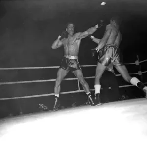 Randolph Turpin vs Alex Buxton Boxing Print 13/2/1952 Randolph Turpin vs Alex Buxton Boxing Print 13/2/1952