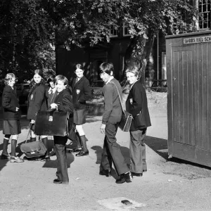 Boys arriving at Barrs Hill School in Coventry for the first time since it changed Boys arriving at Barrs Hill School in Coventry for the first time since it changed
