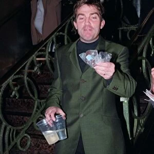 Bradley Walsh Comedian / TV Presenter October 1998 Arriving at the Savoy Theatre for