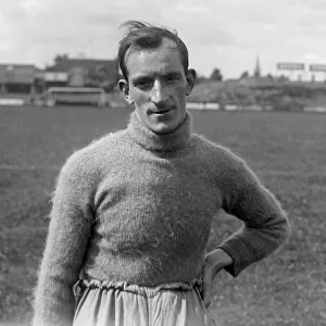 Brentford F. C. J. Lee, amateur goalkeeper. 31st January 1931. DM6621H