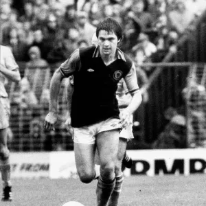 BRIAN LITTLE PLAYING FOR ASTON VILLA 08 / 11 / 1978 BRIAN LITTLE PLAYING FOR ASTON VILLA 08 / 11 / 1978