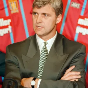 Brian Little is unveiled as Aston Villas new manager. 25th November 1994 Brian Little is unveiled as Aston Villas new manager. 25th November 1994