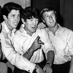 Brian Poole, à droite, avec sa bande les Tremeloes avant d'apparaître à un Newcastle Dance.
