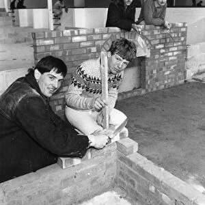 Bricklaying Trainees at the Pallion Residents Enterprise, l to r, Frank Duffy