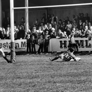 Bridgend 18-12 Pontypridd, Welsh Rugby Union Challenge Cup Final, Cardiff Arms Park Bridgend 18-12 Pontypridd, Welsh Rugby Union Challenge Cup Final, Cardiff Arms Park