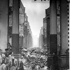 Bristol Blitz War time pictures of destruction visited on the city by German bombers
