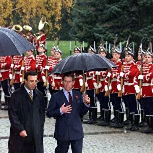 Britains Prince Charles arrives in Bulgaria and inspects the Guard of Honour with
