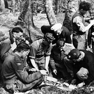 British Commandos in training, experiment in camouflage. Circa October 1941