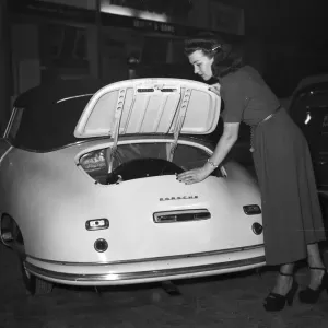 British International Motor Show, held at Earls Court, London, 17th to 27th October 1951 British International Motor Show, held at Earls Court, London, 17th to 27th October 1951