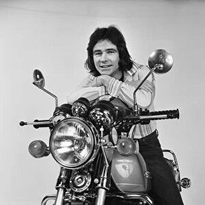 British Motorcycle road racer Barry Sheene poses on a Suzuki GT 750 in the Daily Mirror