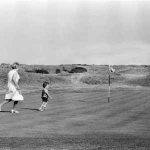 British Open 1975. Carnoustie Golf Links, Scotland, held 9th - 13th July 1975 British Open 1975. Carnoustie Golf Links, Scotland, held 9th - 13th July 1975