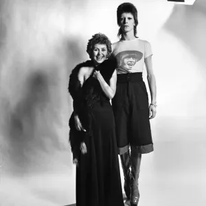 David Bowie with Lulu, Daily Mirror Studio Print 1973 David Bowie with Lulu, Daily Mirror Studio Print 1973