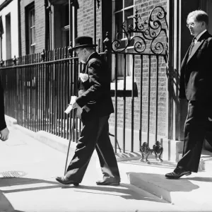 Winston Churchill Departs Number 10 for Finest Hour Speech Print Winston Churchill Departs Number 10 for Finest Hour Speech Print