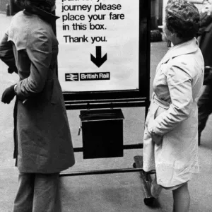 Newcastle Central Station 1974 Honesty Box Print (00403) Newcastle Central Station 1974 Honesty Box Print (00403)