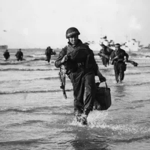 British Troops Landing in Normandy Print British Troops Landing in Normandy Print