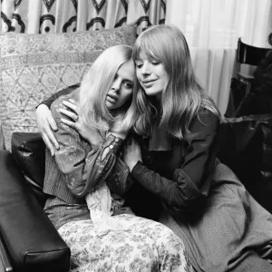 Britt Ekland und Marianne Faithfull werden im LWT-Programm mitwirken