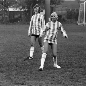Britt Ekland trains with Wolverhampton Wanderers F. C. 22nd November 1979 Britt Ekland trains with Wolverhampton Wanderers F. C. 22nd November 1979