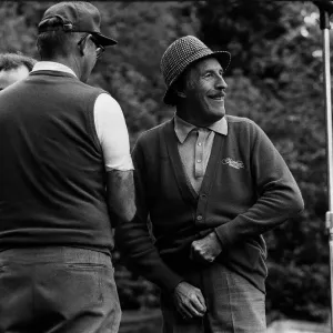 Bruce Forsyth entertainer adjusts his trouser zip at pro celebrity golf day in front of Bruce Forsyth entertainer adjusts his trouser zip at pro celebrity golf day in front of