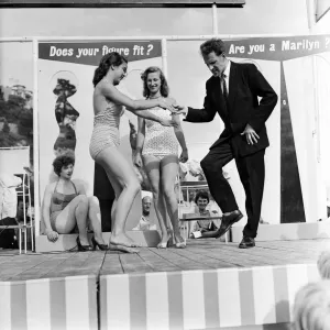 Bruce Forsyth Print: 1957 Torquay Beach Contest
