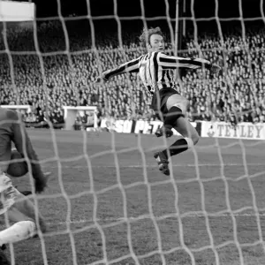 Burnley v. Newcastle. A great effort from Newcastle winger Bryan Robson as he flies Burnley v. Newcastle. A great effort from Newcastle winger Bryan Robson as he flies