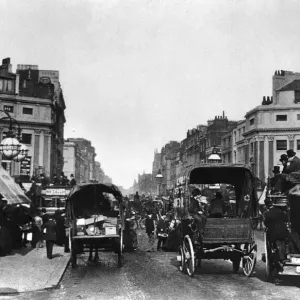 Busy scene in Central London showing the traffic at Oxford Circus, 1882 Busy scene in Central London showing the traffic at Oxford Circus, 1882