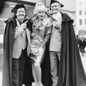 Cannon and Ball Print with Erica Preston