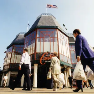 Centro di scambio del Capitol, un centro commerciale all'aperto nella città di Cardiff, Galles. Centro di scambio del Capitol, un centro commerciale all'aperto nella città di Cardiff, Galles.