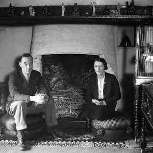 Captian Malcolm Campbell motor racing driver at home with his wife. Circa 1930 Captian Malcolm Campbell motor racing driver at home with his wife. Circa 1930