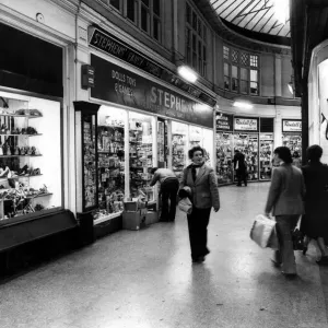 Cardiff - Arcades -High Street Arcade - 13th Nov 1980 - Western Mail Cardiff - Arcades -High Street Arcade - 13th Nov 1980 - Western Mail