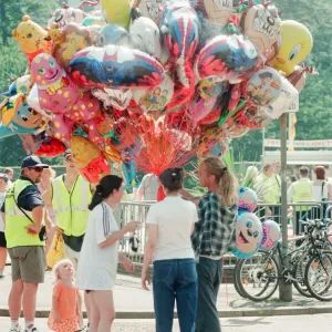 Cardiffs Big Weekend Summer Festival, Cardiff, Wales, 10th August 1997