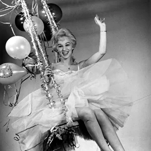 Carole Lesley, Christmas glamour. December 1960