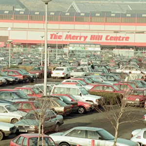Full Carpark, Merry Hill Shopping Centre in Brierley Hill, first day of Christmas Sales