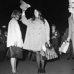 Cass Elliot of The Mamas and the Papas, American folk rock vocal group