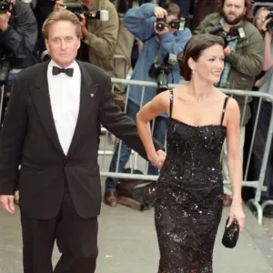 Catherine Zeta-Jones and Michael Douglas at the film premiere of Entrapment Catherine Zeta-Jones and Michael Douglas at the film premiere of Entrapment