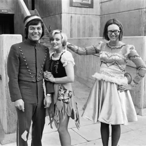 Celebrity Panto Stars, appearing in Cinderella at the Granada East Ham, December 1973 Celebrity Panto Stars, appearing in Cinderella at the Granada East Ham, December 1973
