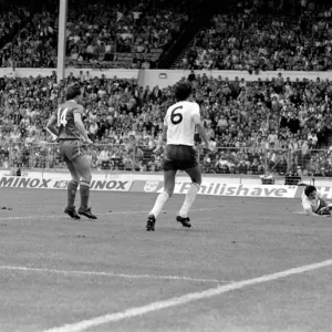 Charity Shield match at Wembley Stadium. Liverpool 1 v Tottenham Hotspur 0 Charity Shield match at Wembley Stadium. Liverpool 1 v Tottenham Hotspur 0