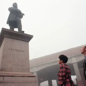 Charles Bolckow and wife Gliceria, visit the statue of his great, great, grandfather