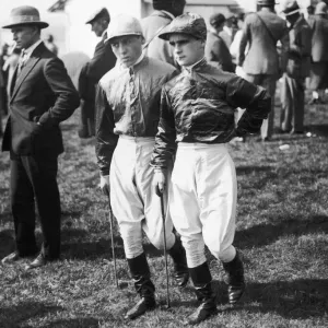 Charlie Smirke (left) seen here with Gordon Richards seen here at Lewes racecourse 28th
