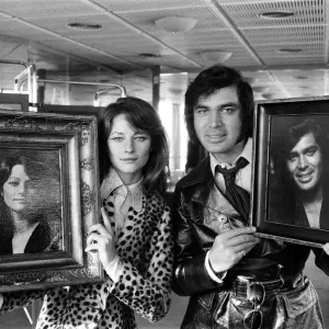 Charlotte Rampling and Engelbert Humperdinck with their portraits at a celebrity portrait Charlotte Rampling and Engelbert Humperdinck with their portraits at a celebrity portrait