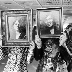 Charlotte Rampling and Engelbert Humperdinck with their portraits at a celebrity portrait Charlotte Rampling and Engelbert Humperdinck with their portraits at a celebrity portrait