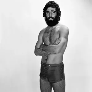 Charlton Athletic footballer Derek Hales poses in the Mirror studio. December 1976