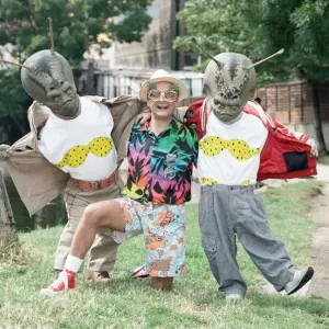Chart topper Timmy Mallett with two martians sporting itsy bitsy bikinis