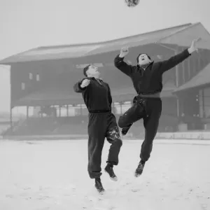 Chelsea 1955 League 1 title 18 / 02 / 1955 Chelsea players train Chelsea 1955 League 1 title 18 / 02 / 1955 Chelsea players train