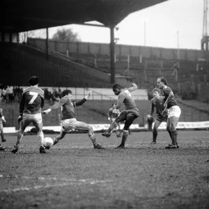 Chelsea 2 v Leicester 2 Division One Print February 1986 Chelsea 2 v Leicester 2 Division One Print February 1986