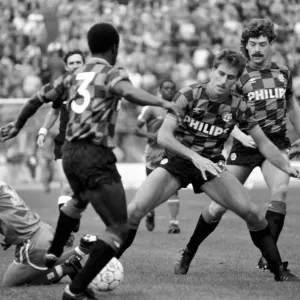 Chelsea 2 v. Manchester City 1. Division One Football. October 1986 LF20-09-086
