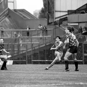 Chelsea 2 v. Manchester City 1. Division One Football. October 1986 LF20-09-104