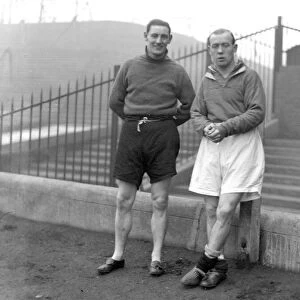 Chelsea FC 1930-1. Hughie Gallacher, goalkeeper and Alex Jackson. DM17822A