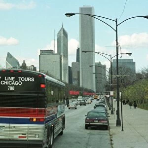 Chicago USA, November 1999 Gray Line Tours bus in traffic